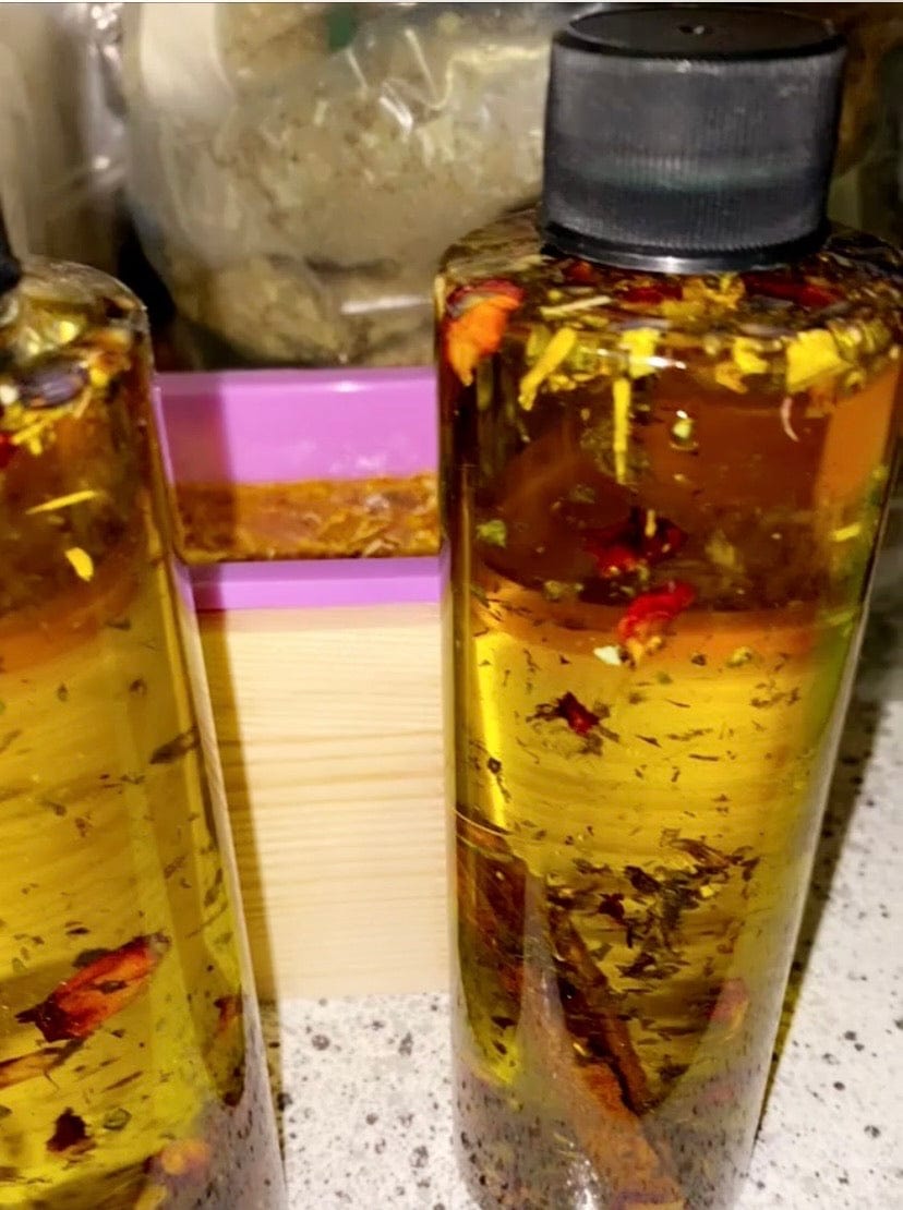Mother of the Earth Organic Yoniverse Oil